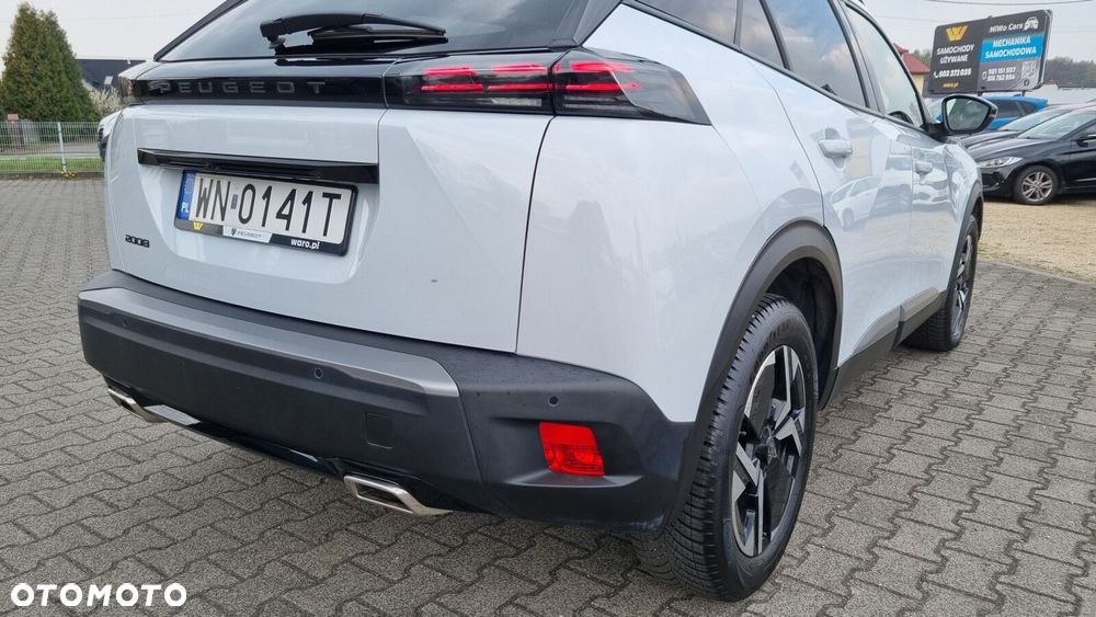 Peugeot 2008 1.2 PureTech Allure S&S EAT8 - 32