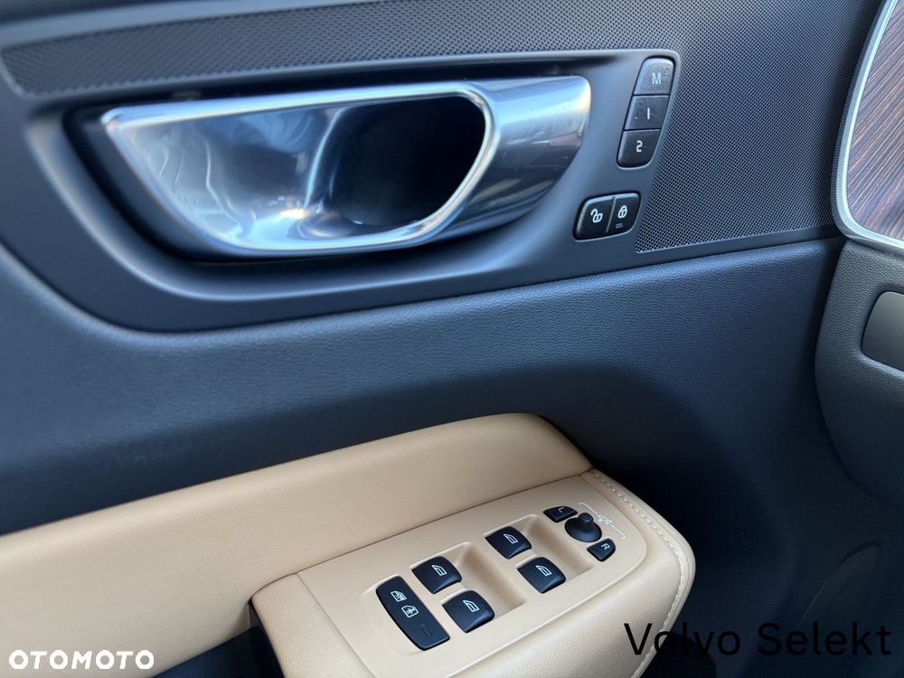 Volvo XC 60 - 17
