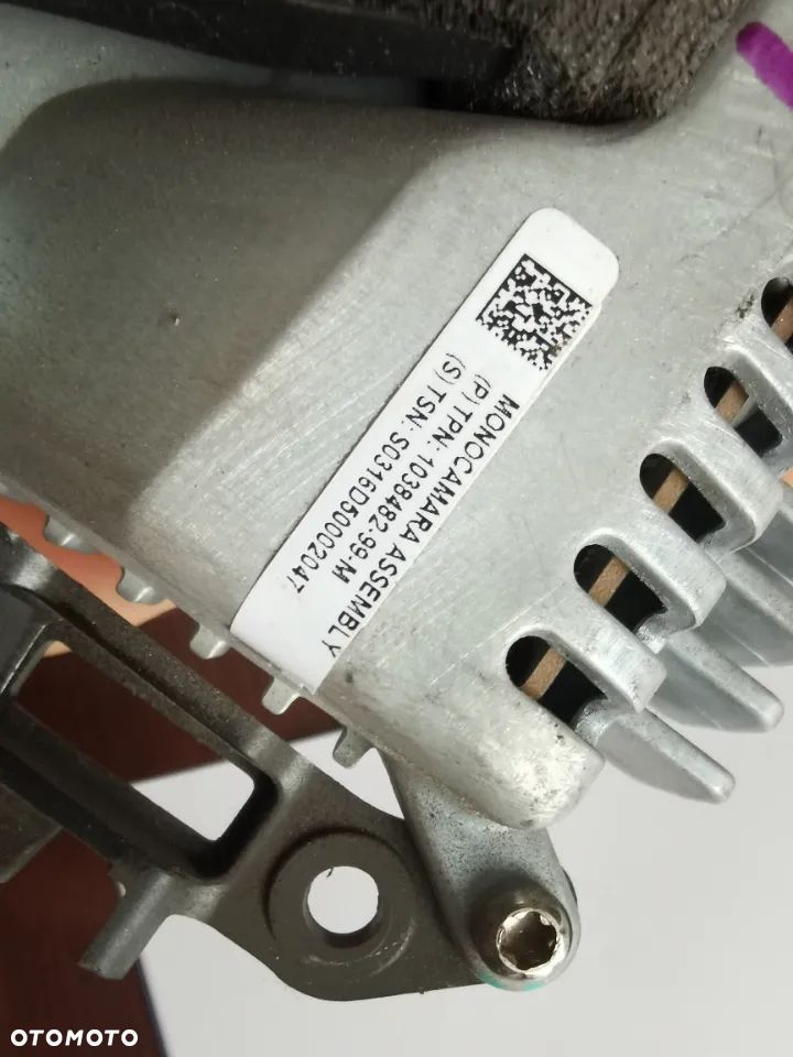 TESLA ASYSTENT PASA AUTOPILOT 1038482-99-M - 3