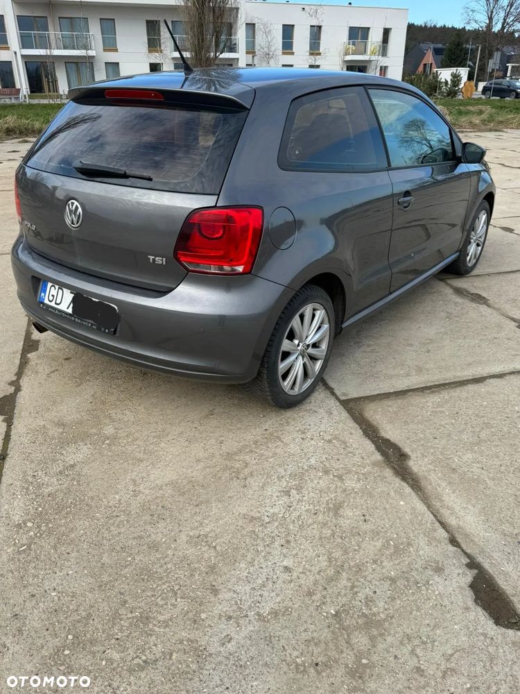 Volkswagen Polo 1.2 TSI Comfortline - 5