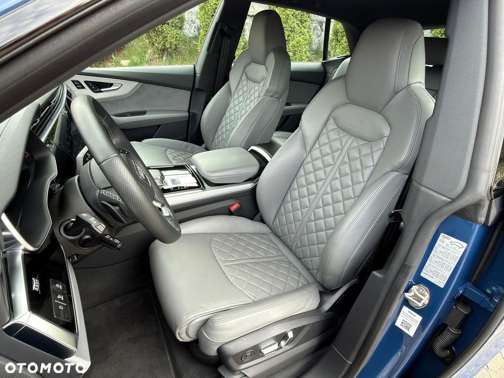 Audi SQ8 - 13