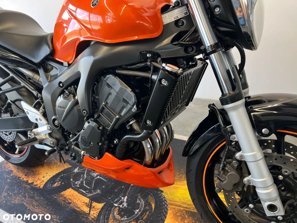 Yamaha FZ6 - 22