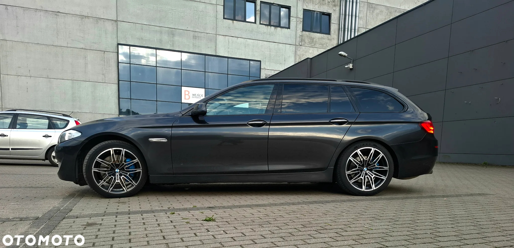 BMW Seria 5 525d - 6