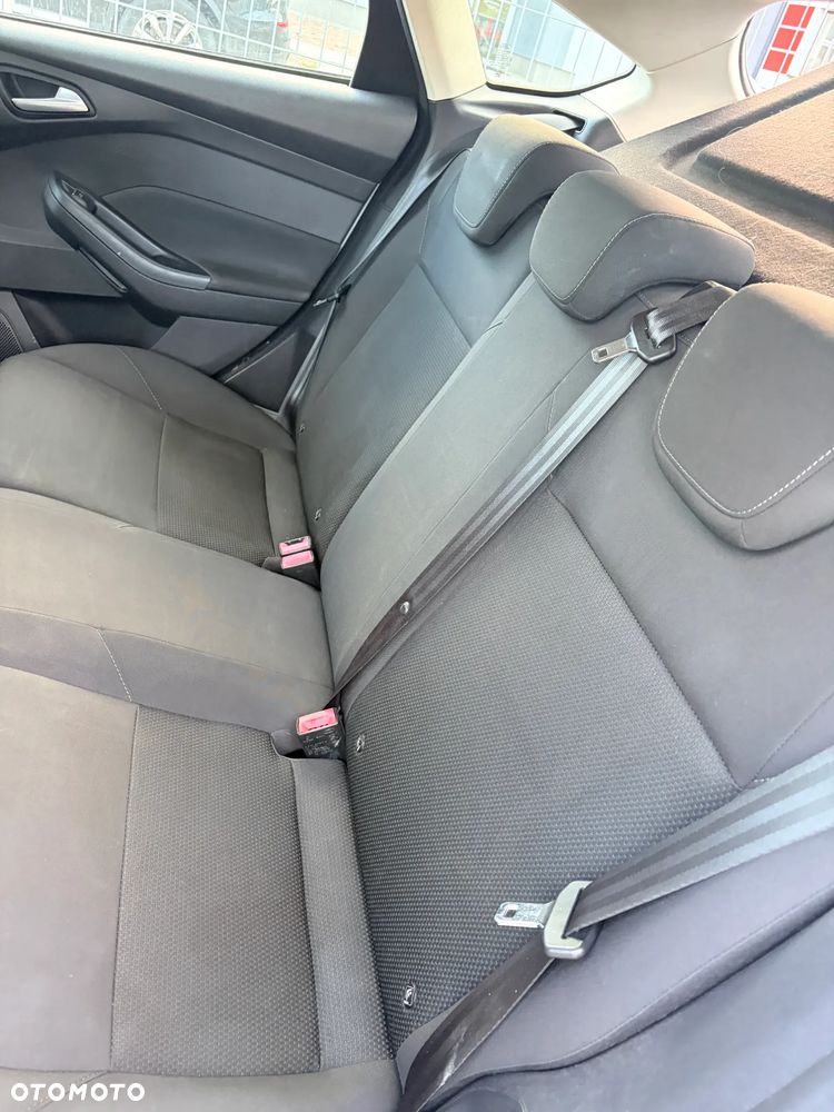 Ford Focus 1.5 TDCi Trend - 23