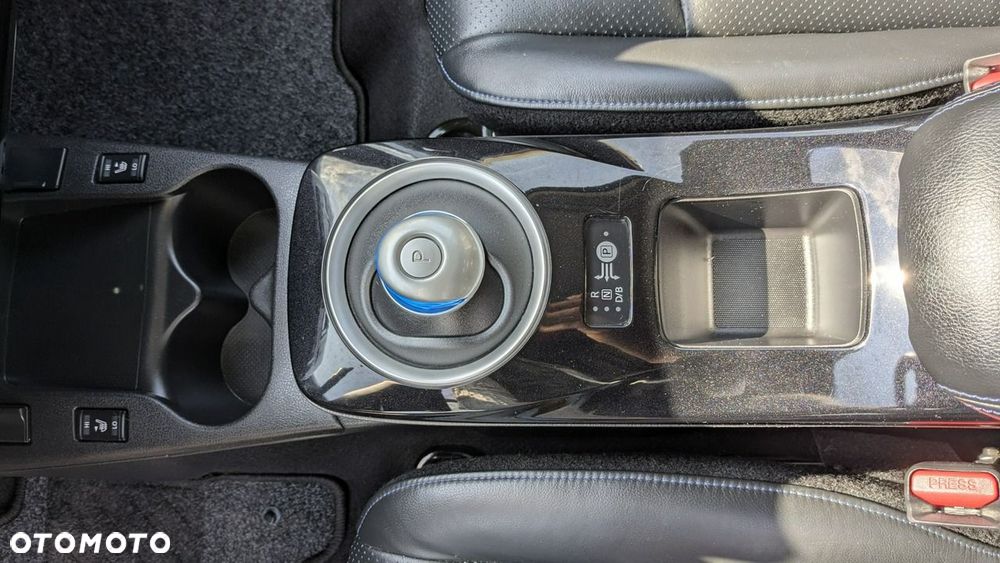 Nissan Leaf - 31