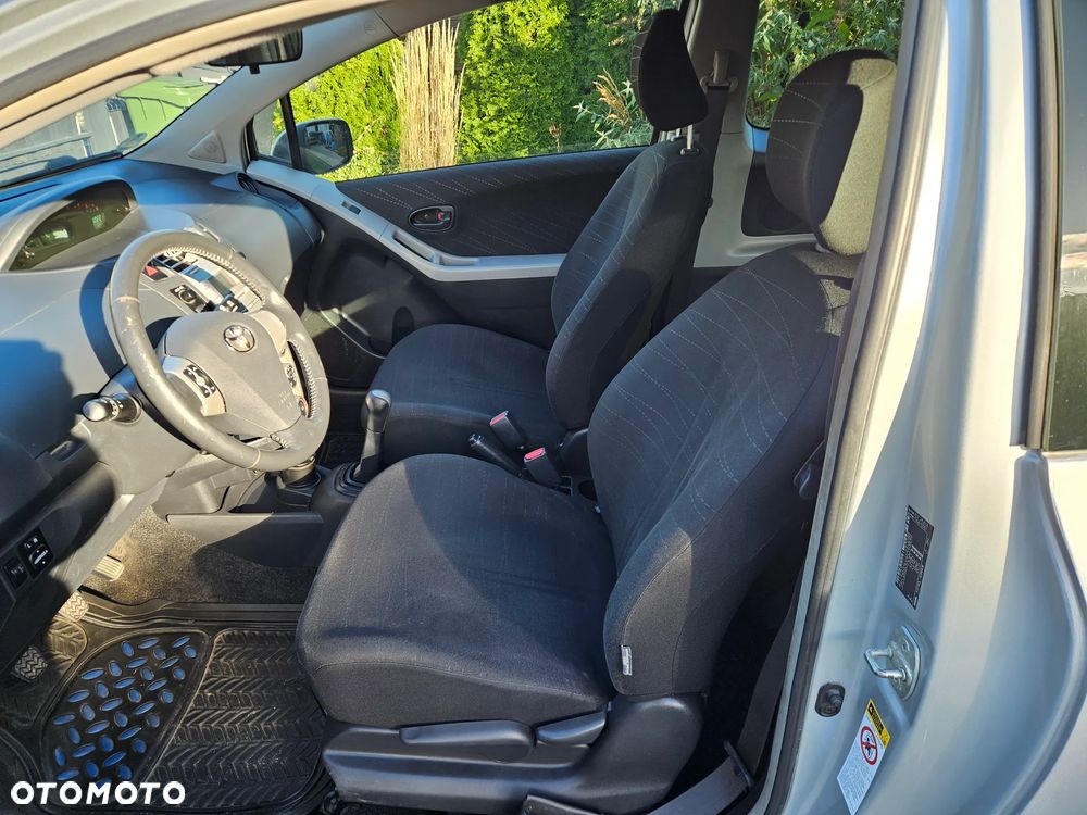 Toyota Yaris 1.0 Luna A/C - 7