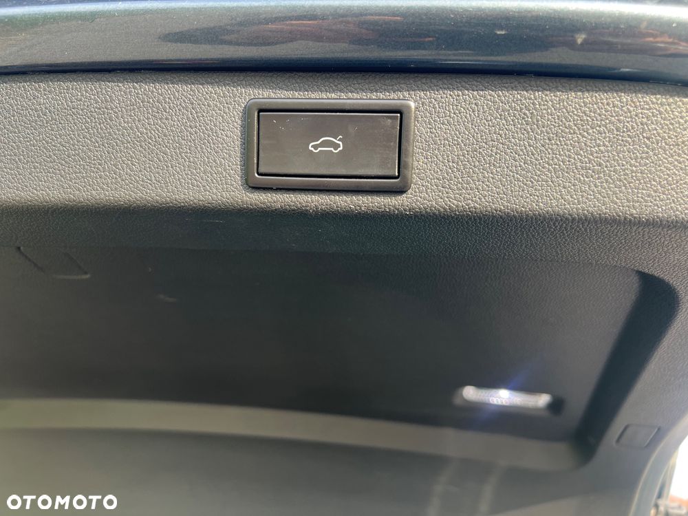 Skoda Superb 2.0 TDI 4x4 DSG Premium Edition - 12