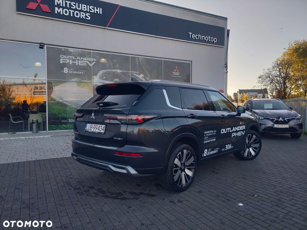 Mitsubishi Outlander PHEV Instyle Plus - 3