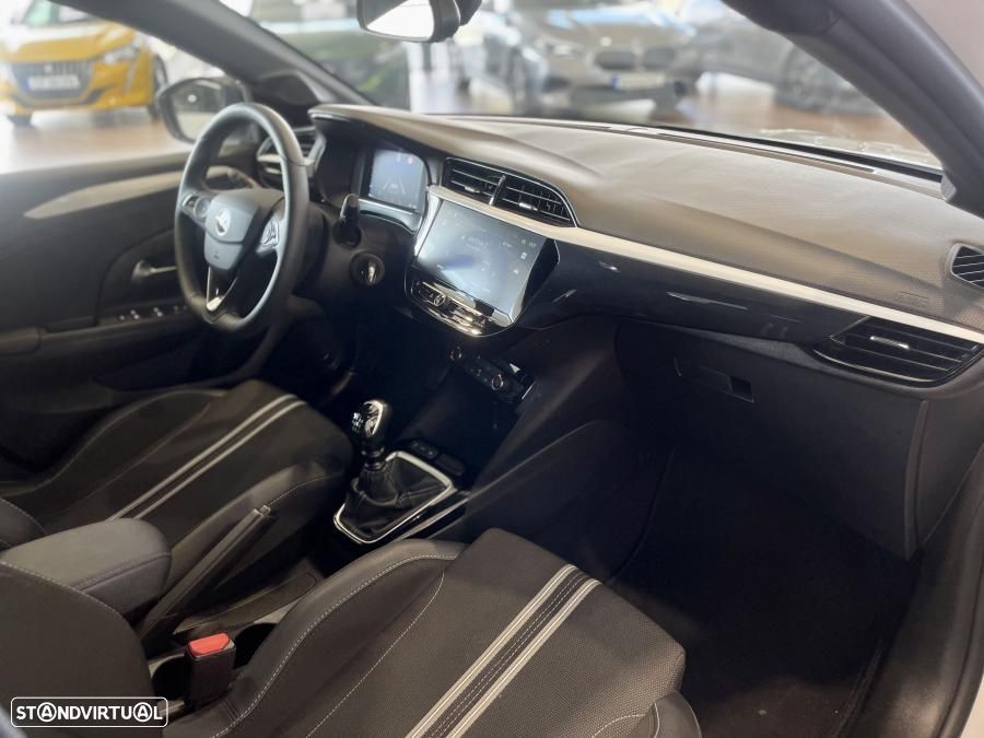 Opel Corsa 1.2 T GS - 27