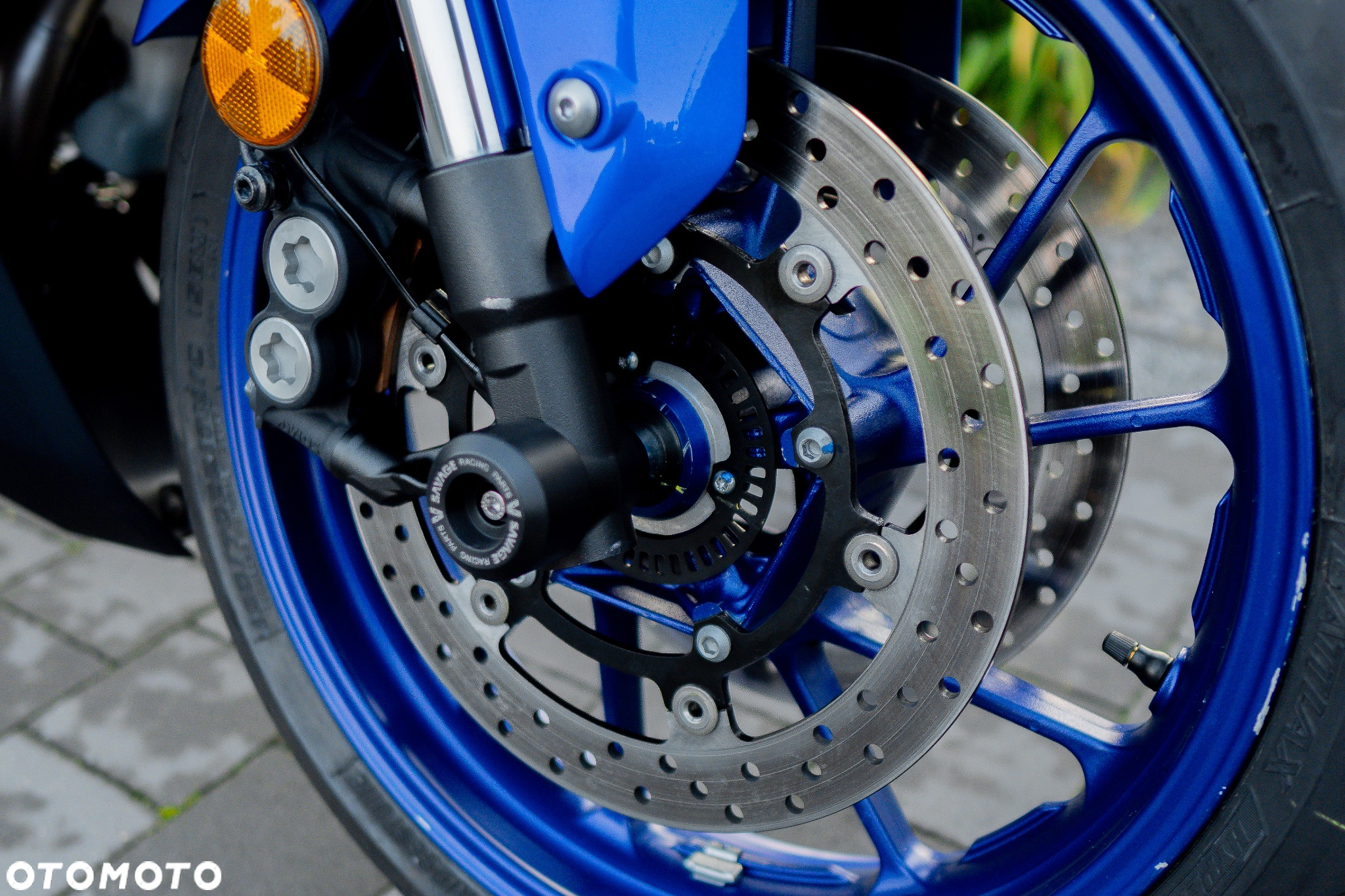 Yamaha R7 - 11