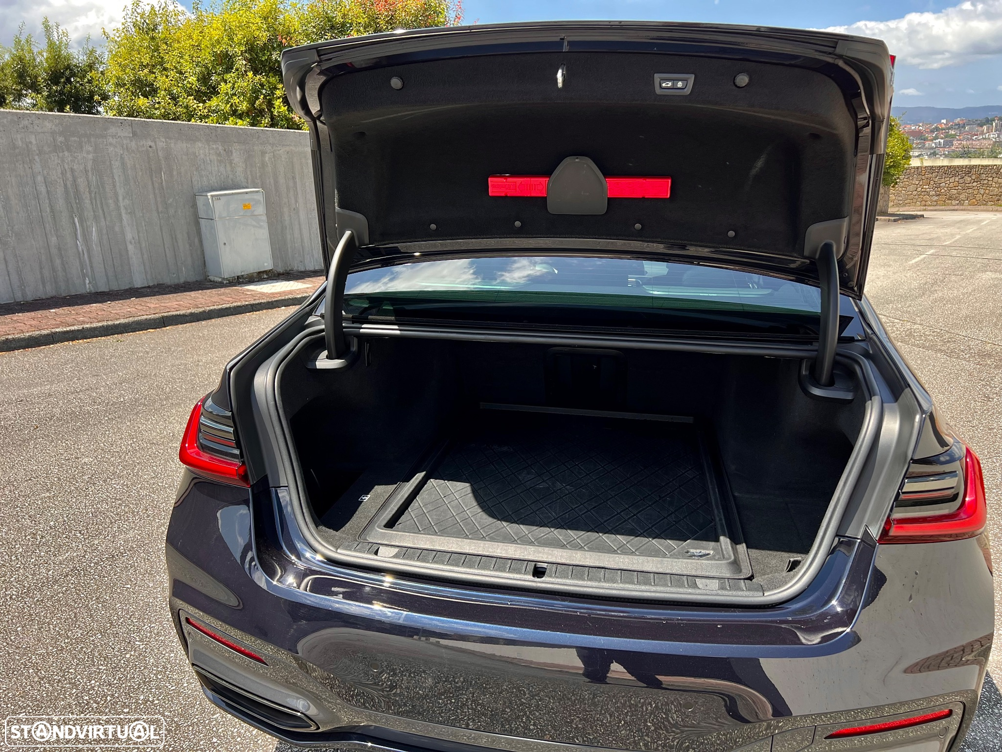 BMW 745 e iPerformance Pack M Auto - 20