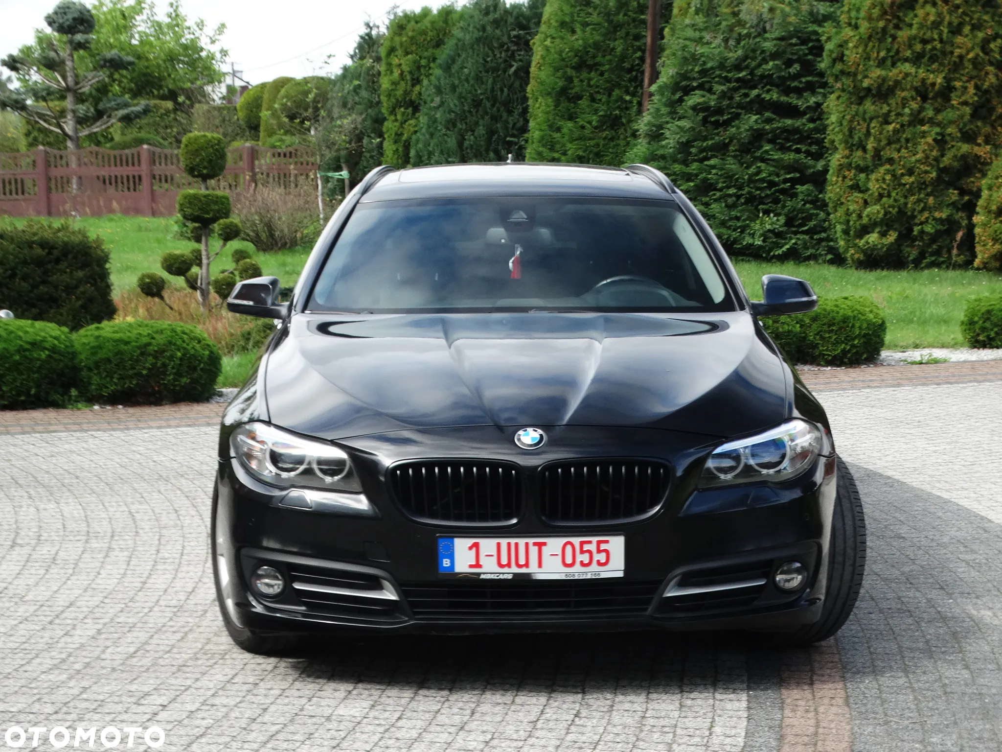 BMW Seria 5 520d xDrive Touring Luxury Line - 6