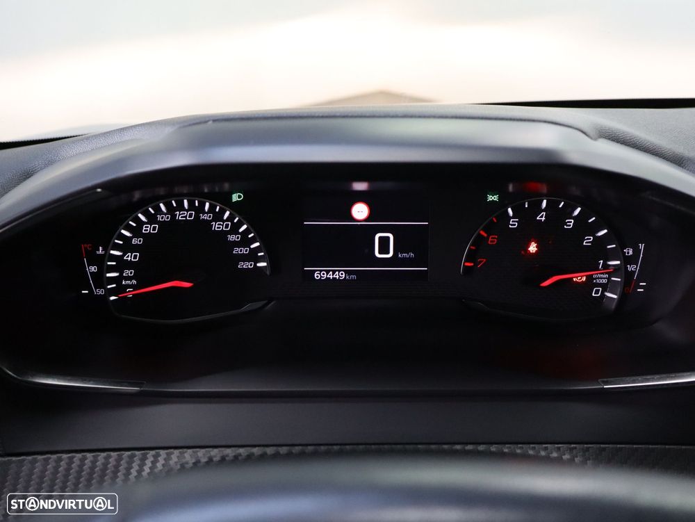 Peugeot 208 1.2 PureTech Active Pack - 11