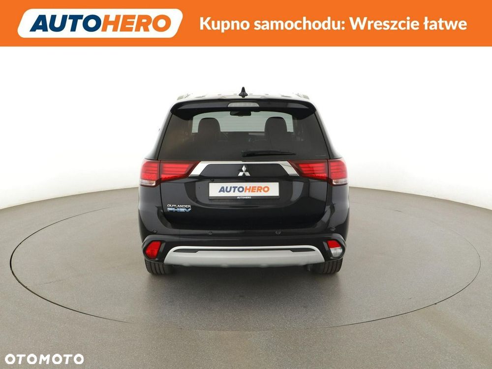 Mitsubishi Outlander 2.4 4WD - 8