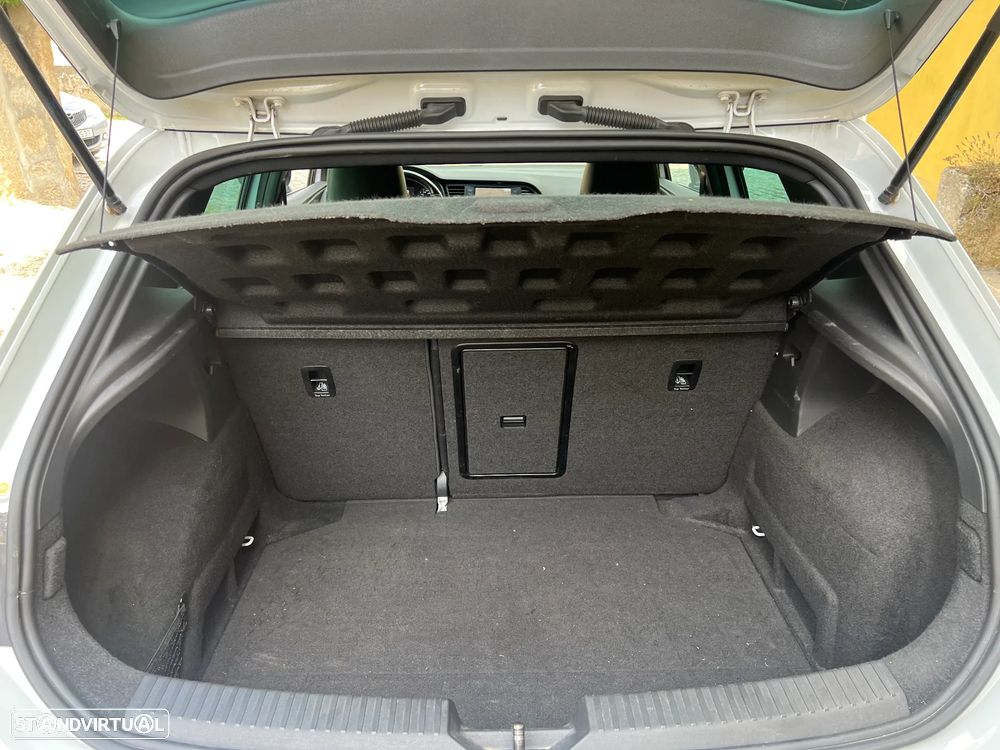 SEAT Leon 2.0 TSI Cupra DSG S/S - 23