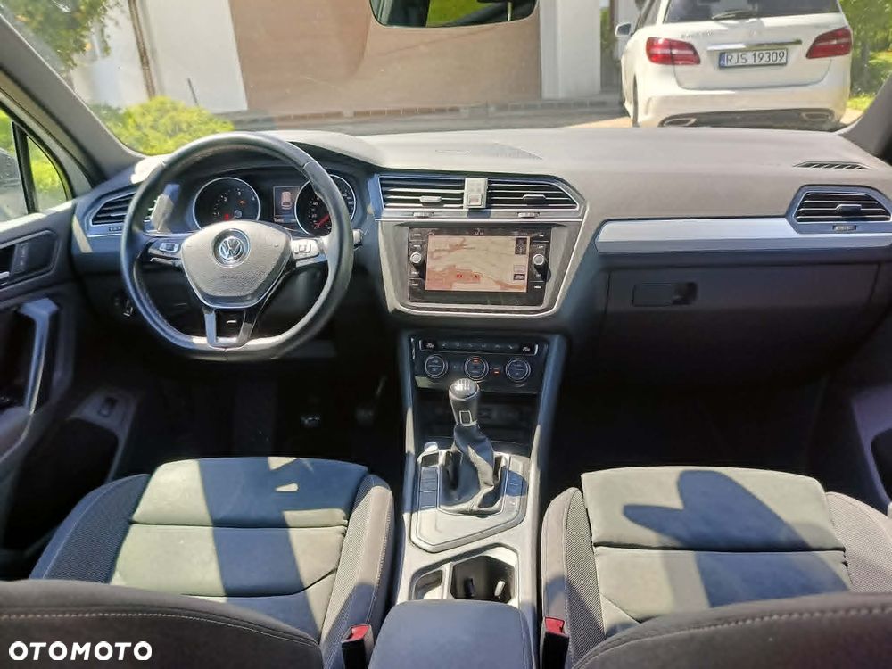 Volkswagen Tiguan 2.0 TDI SCR R-Line - 20