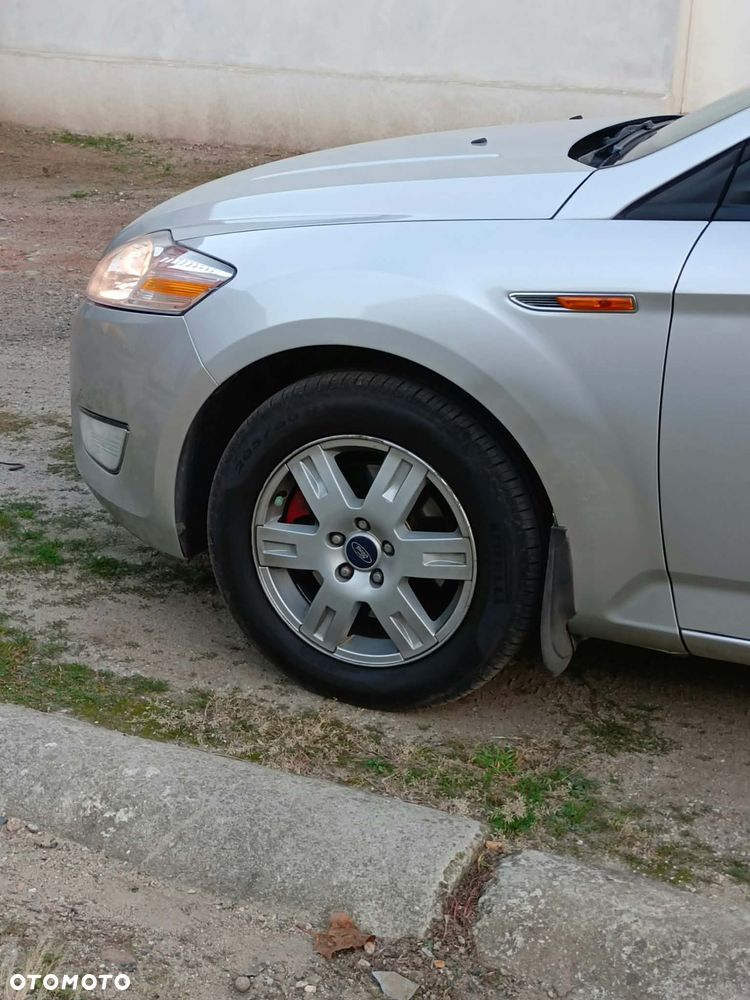 Ford Mondeo - 11