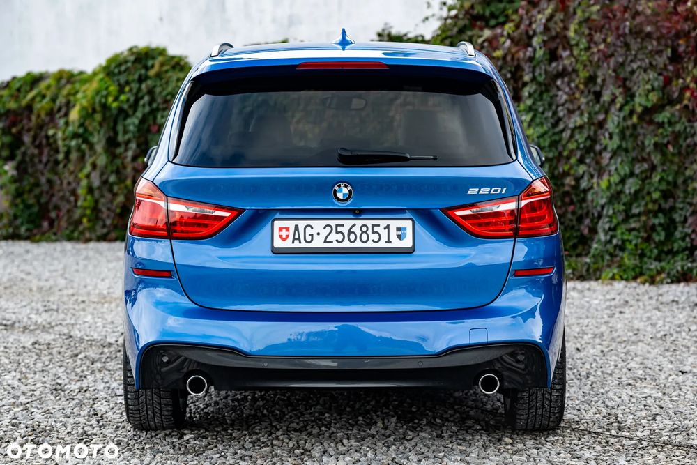 BMW Seria 2 220i GT M Sport - 11