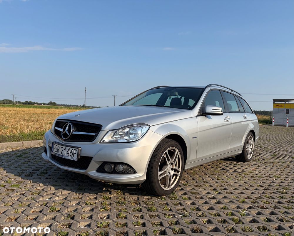 Mercedes-Benz Klasa C 200 CDI BlueEff Avantgarde - 1