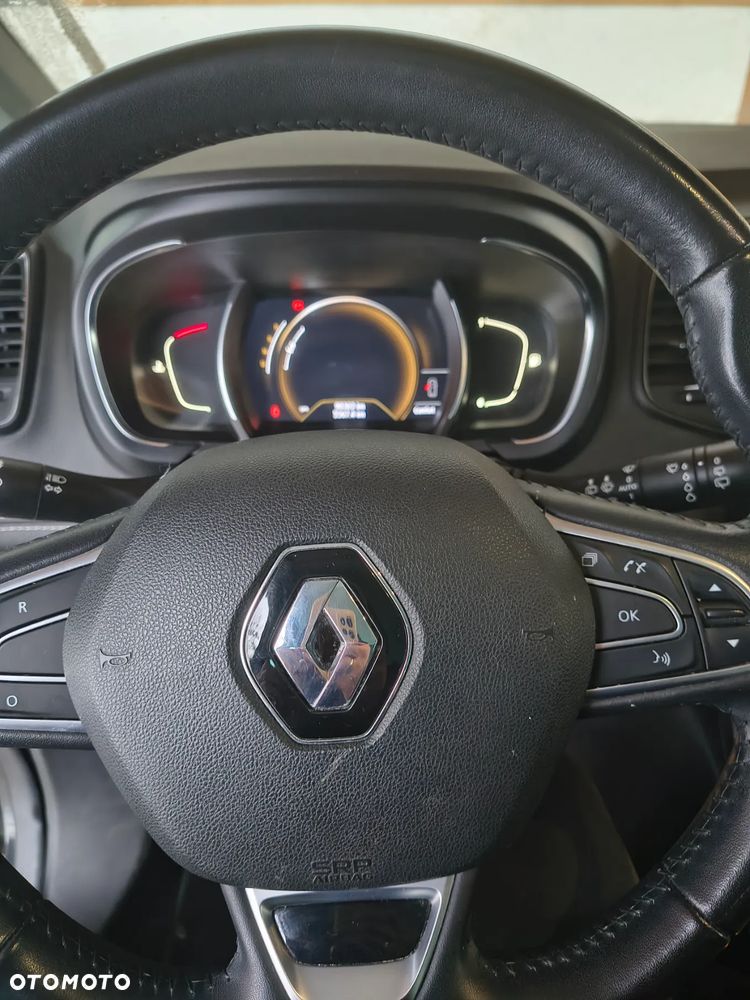Renault Grand Scenic - 20