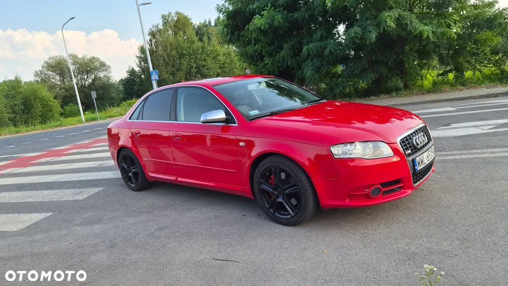 Audi A4 Limousine 2.0 T FSI - 4