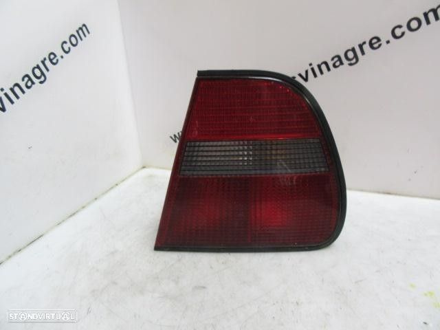 FAROLIM TRASEIRO DIREITO LANCIA DELTA 1.4 G -160A1.046 - 1