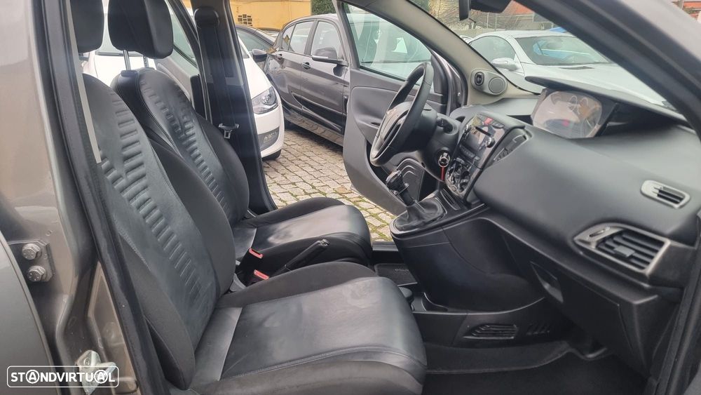 Lancia Ypsilon 1.2 S&S Platinum - 11