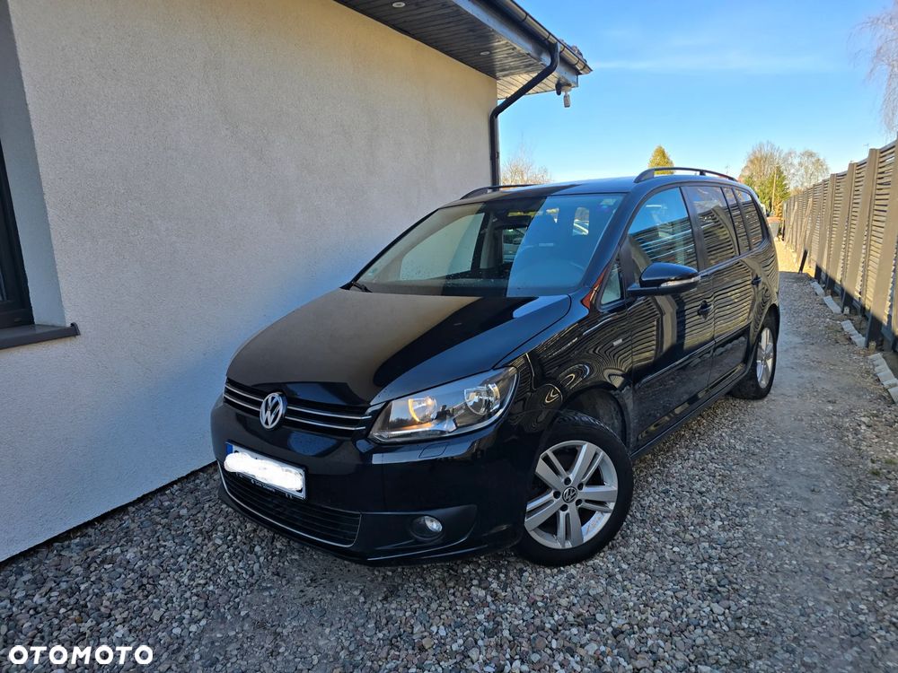 Volkswagen Touran 1.2 TSI MATCH - 2
