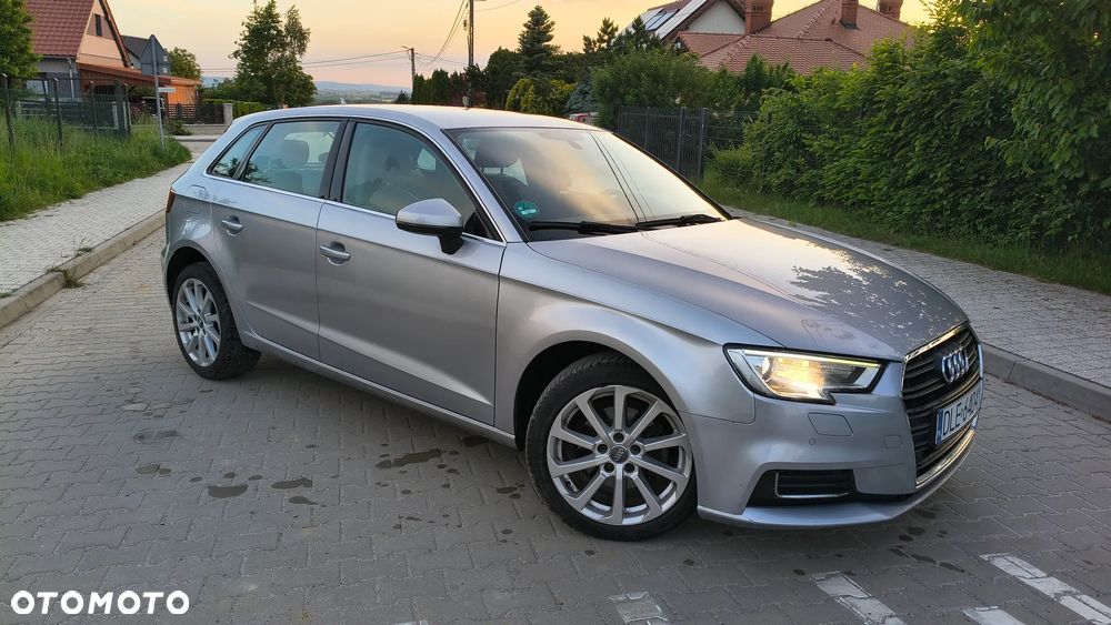 Audi A3 Sportback 1.6 TDI S tronic sport - 10