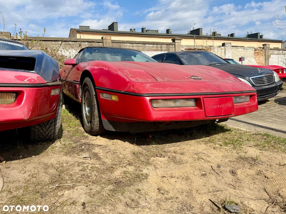 Chevrolet Corvette - 3