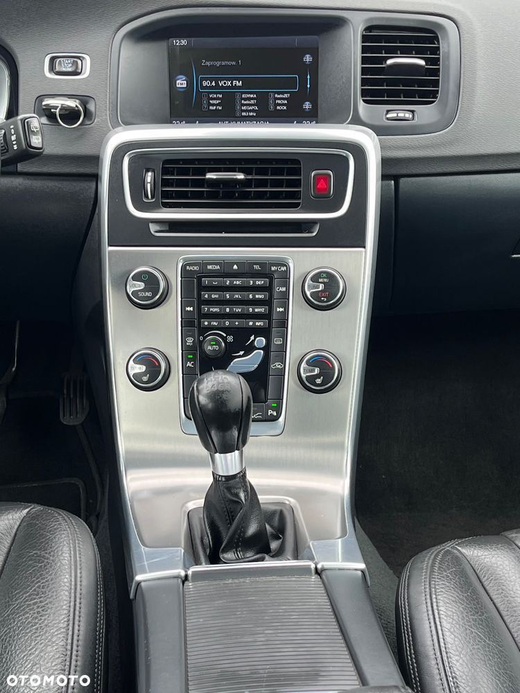 Volvo V60 D4 Edition Pro - 18