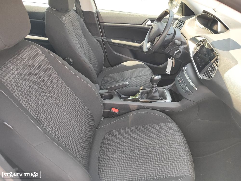 Peugeot 308 1.5 BlueHDi Active - 11