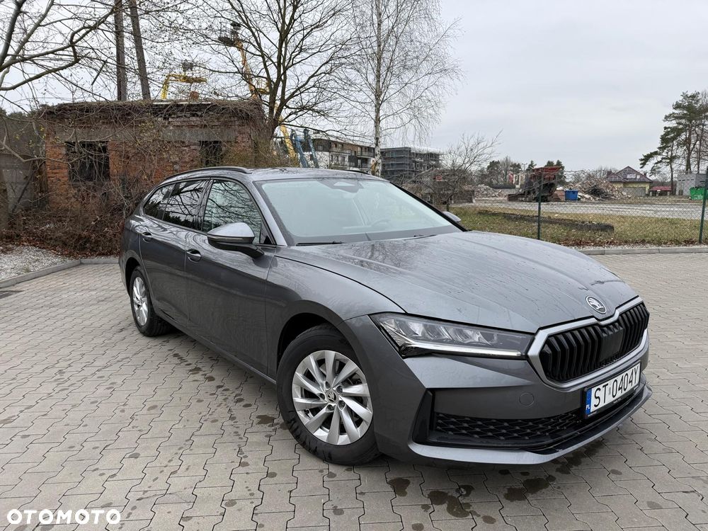 Skoda Superb 2.0 TDI SCR Essence DSG - 3