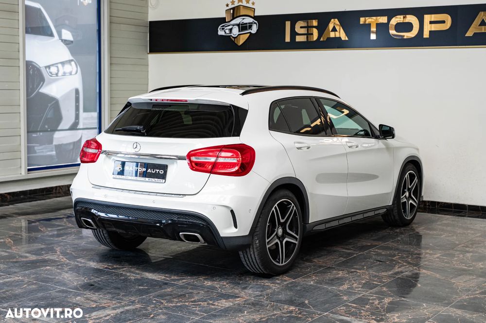 Mercedes-Benz GLA 250 7G-DCT AMG Line - 34