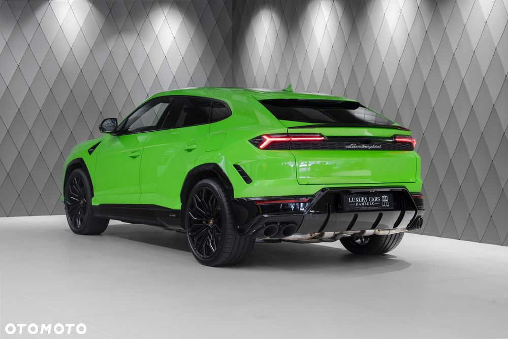 Lamborghini Urus - 5