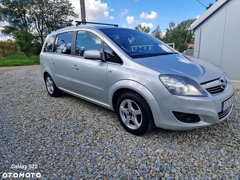 Opel Zafira 1.8 Cosmo EasyTronic - 5