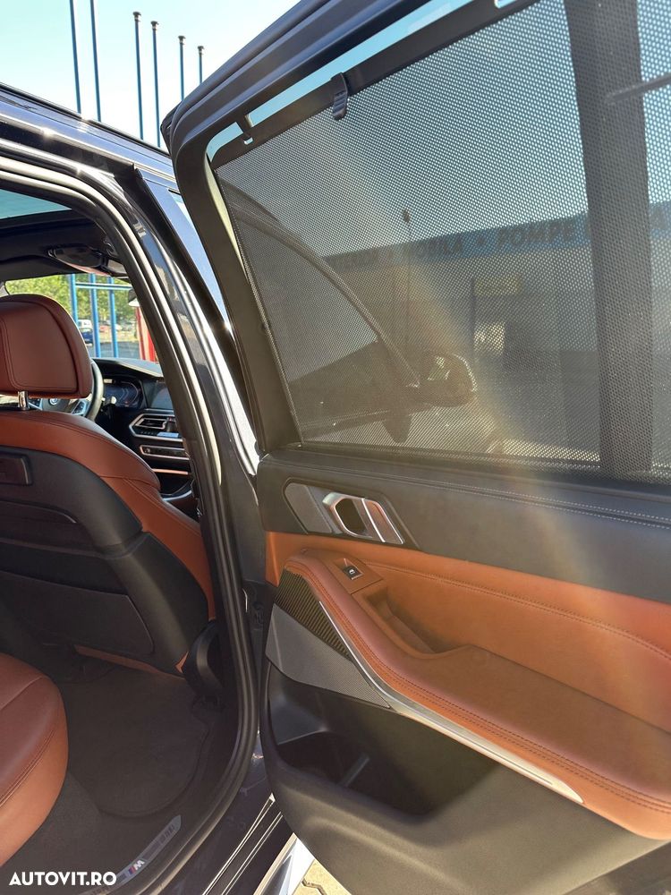 BMW X5 xDrive40i - 24