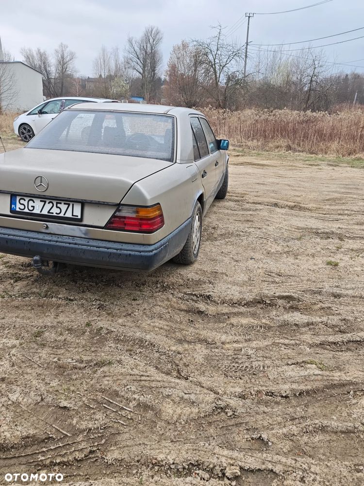 Mercedes-Benz W124 (1984-1993) - 4