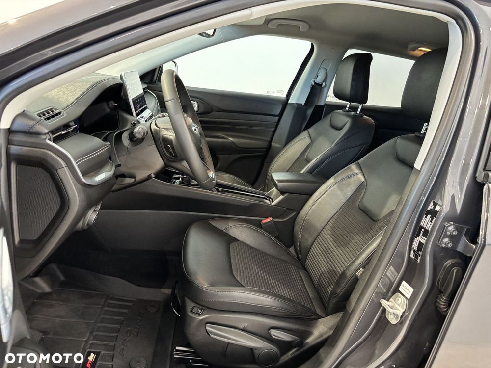 Jeep Compass - 27