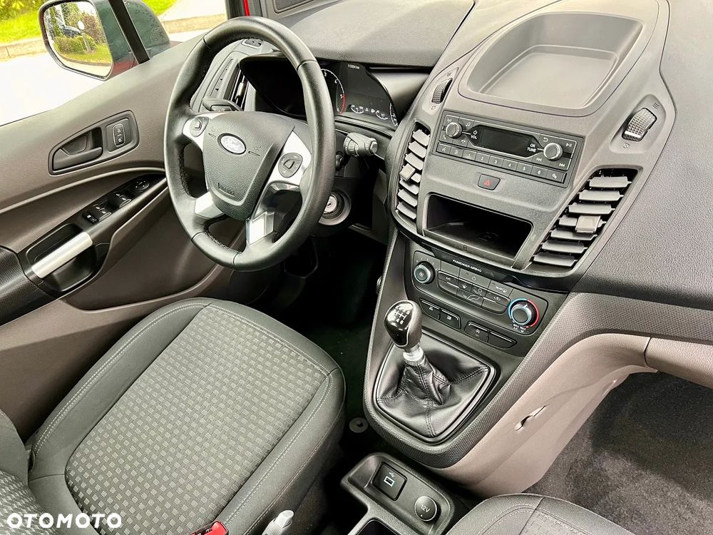 Ford Tourneo Connect 1.5 TDCi Start-Stop Titanium - 22