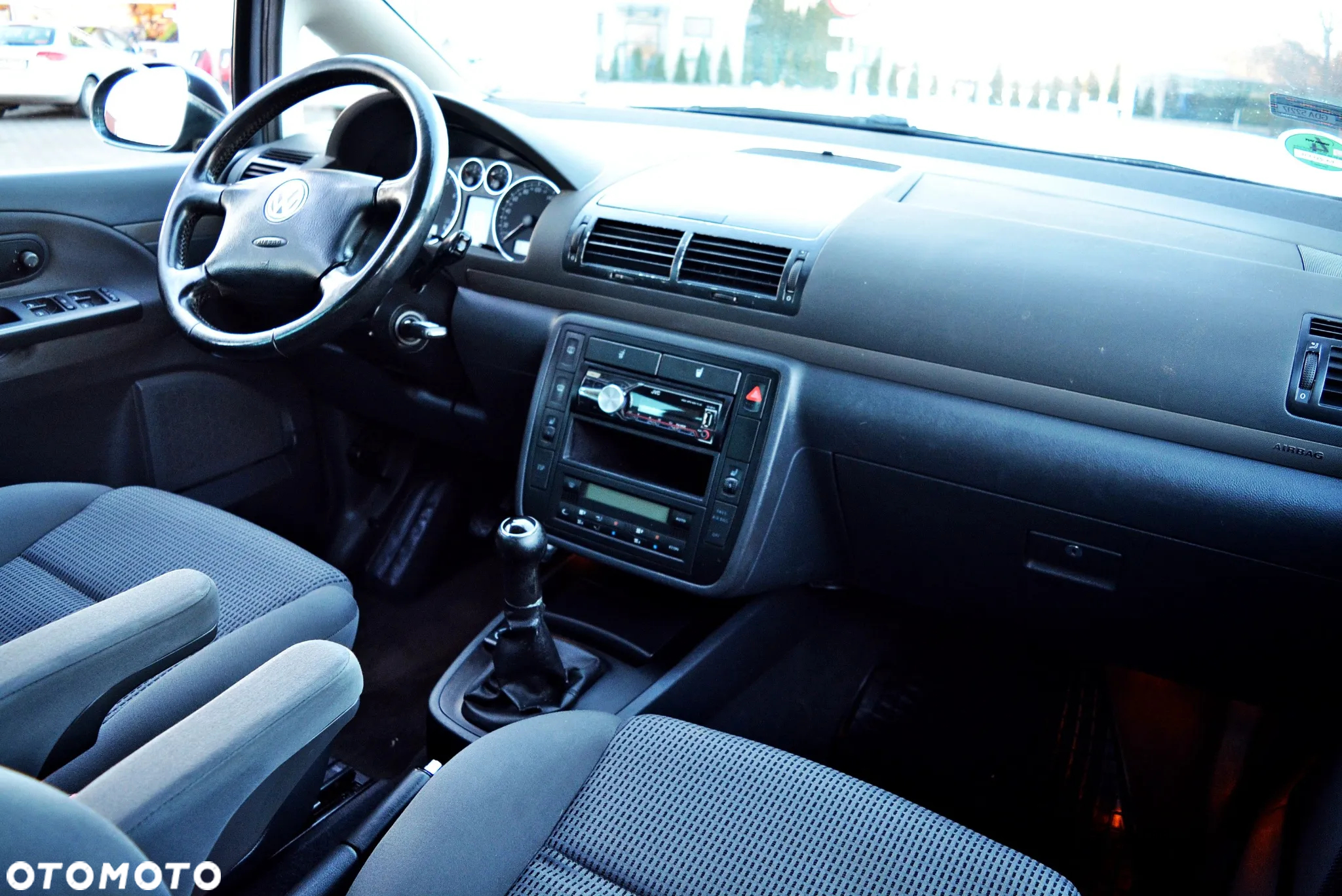 Volkswagen Sharan - 13