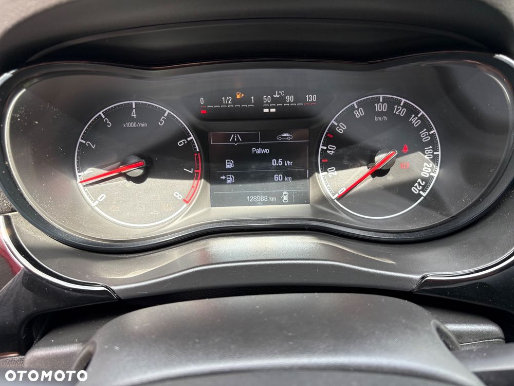 Opel Corsa 1.2 Cosmo - 8