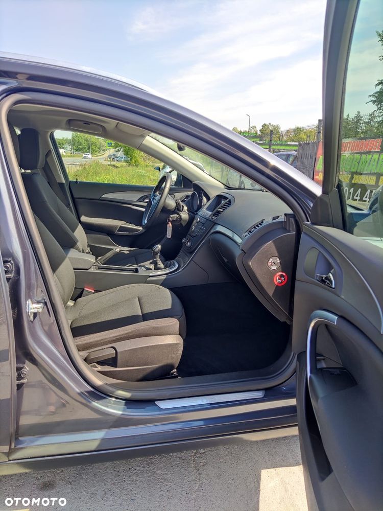 Opel Insignia 1.6 T Cosmo - 22