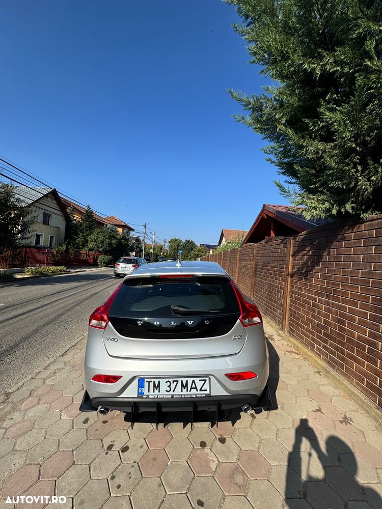 Volvo V40 - 11