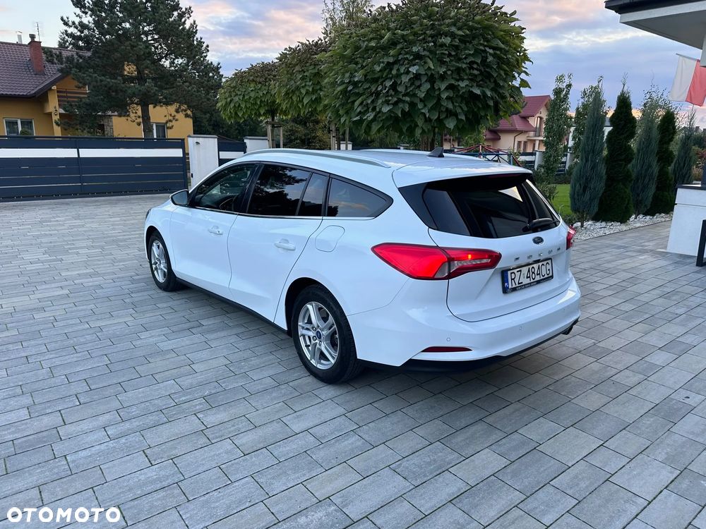 Ford Focus - 3