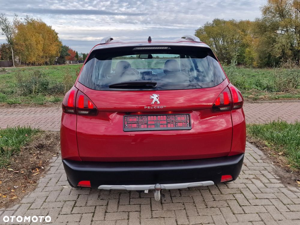 Peugeot 2008 - 13