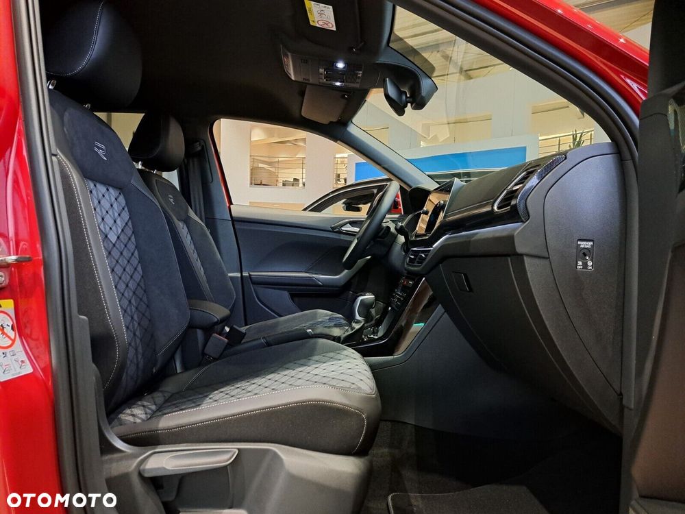 Volkswagen T-Cross - 16