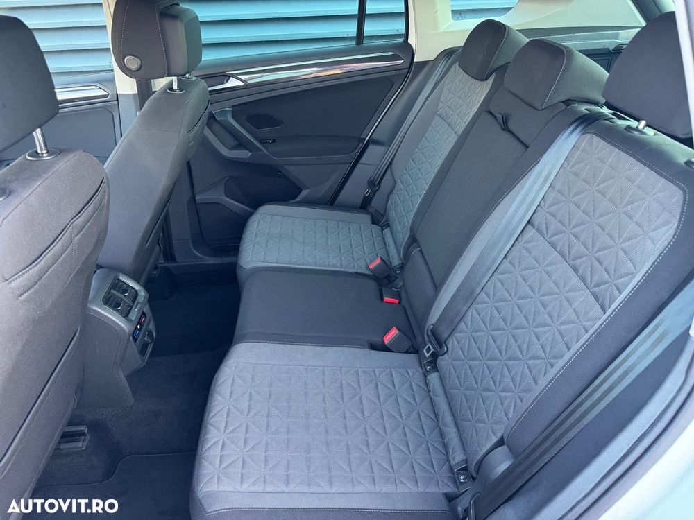 Volkswagen Tiguan 2.0 TDI SCR 4MOTION DSG Life - 20