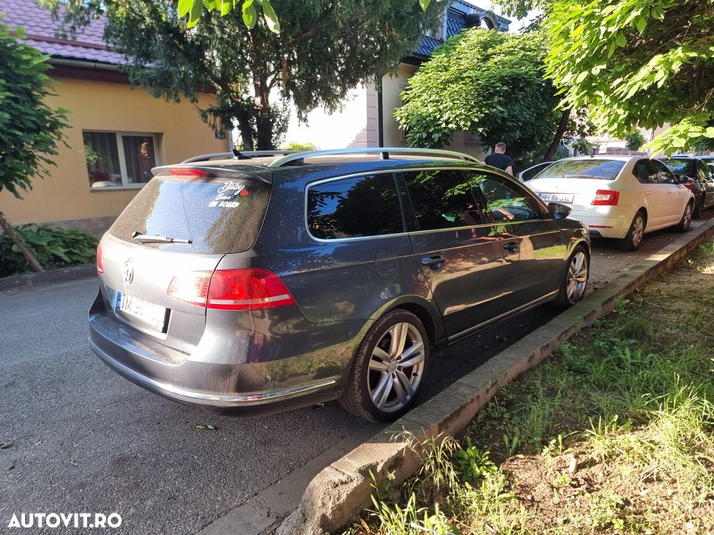 Volkswagen Passat 2.0 TDI Sportline DPF DSG - 4