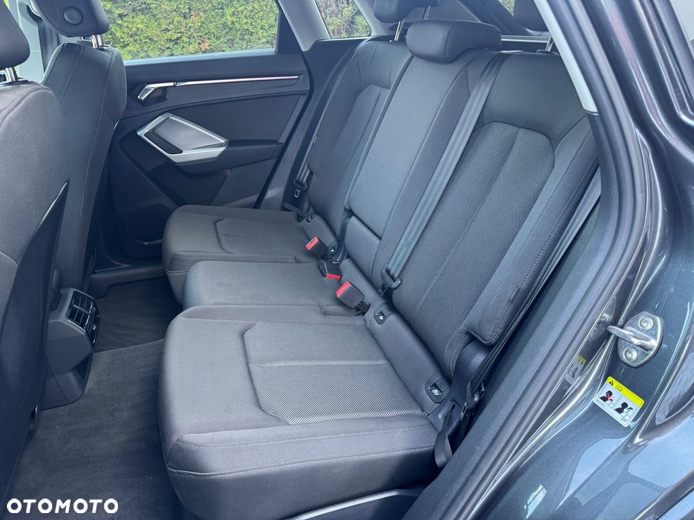 Audi Q3 40 TDI Quattro S Line S tronic - 12